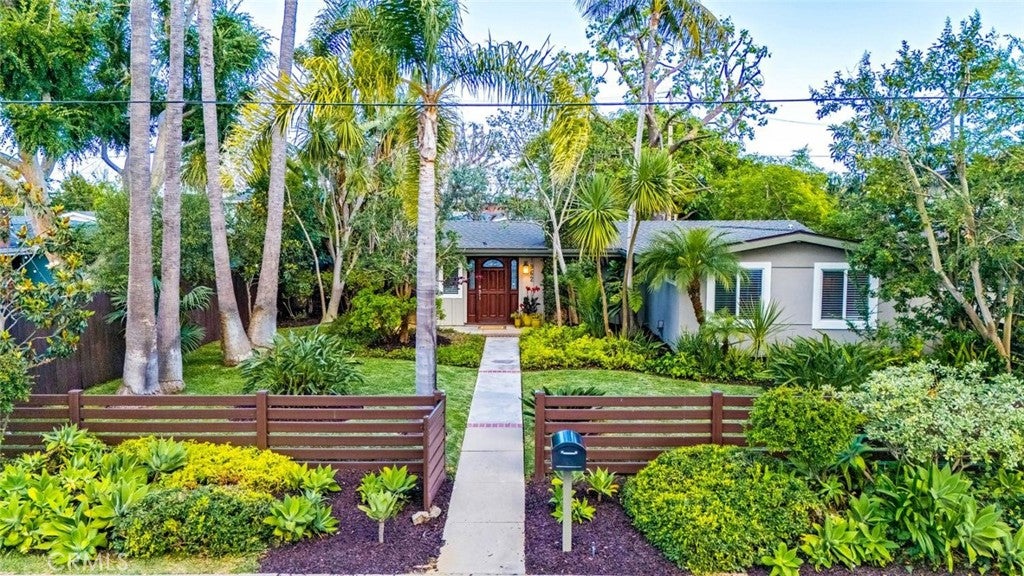 1962 Fullerton Avenue, Costa Mesa CA 92627 - Photo 40