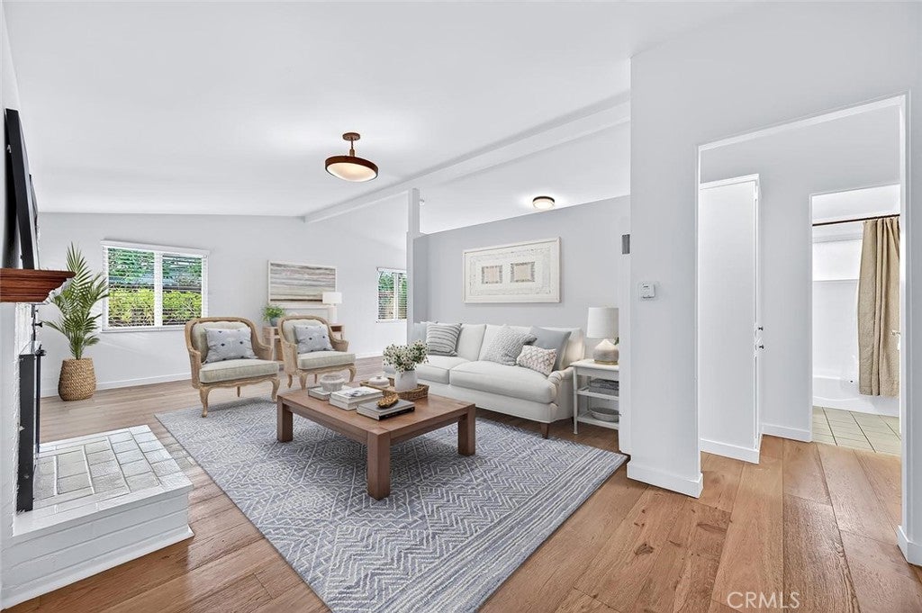 1962 Fullerton Avenue, Costa Mesa CA 92627 - Photo 8