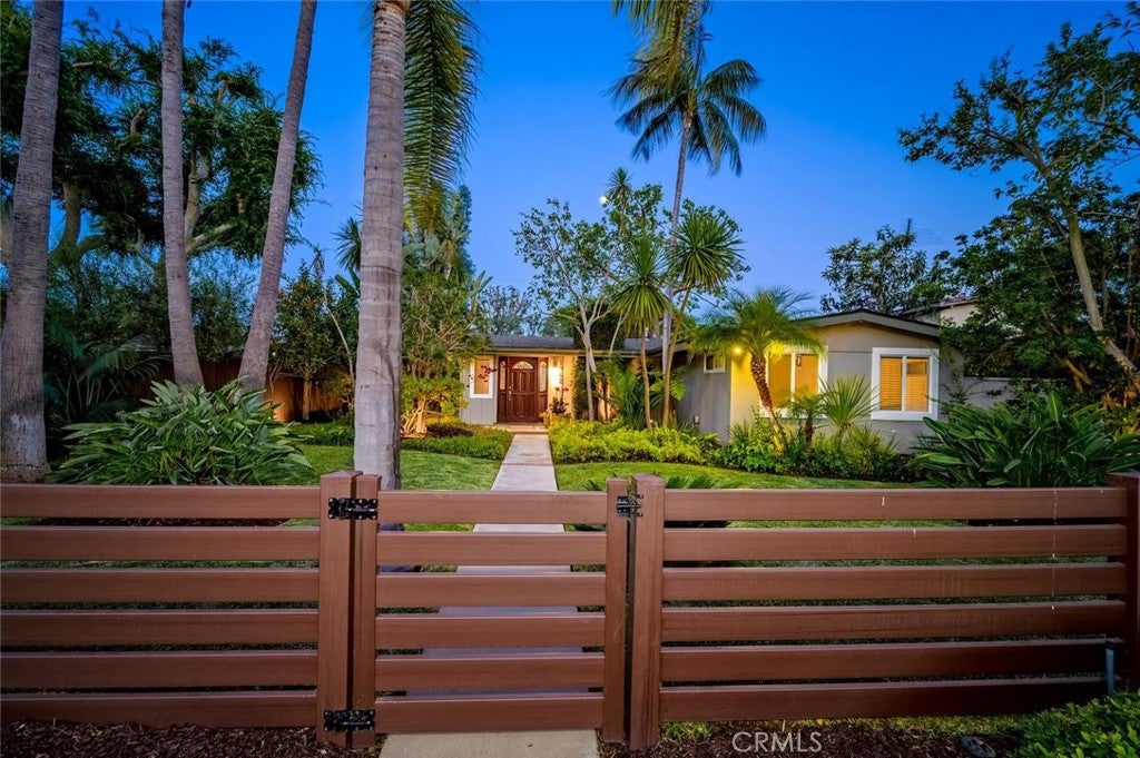 1962 Fullerton Avenue, Costa Mesa CA 92627 - Photo 1