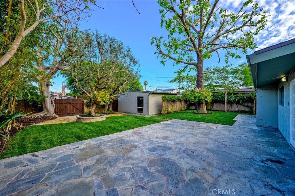 1962 Fullerton Avenue, Costa Mesa CA 92627 - Photo 47
