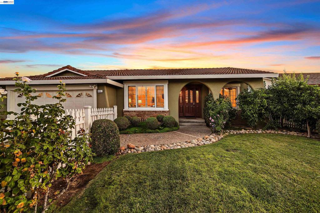 38351 Paseo Padre Pkwy PKWY