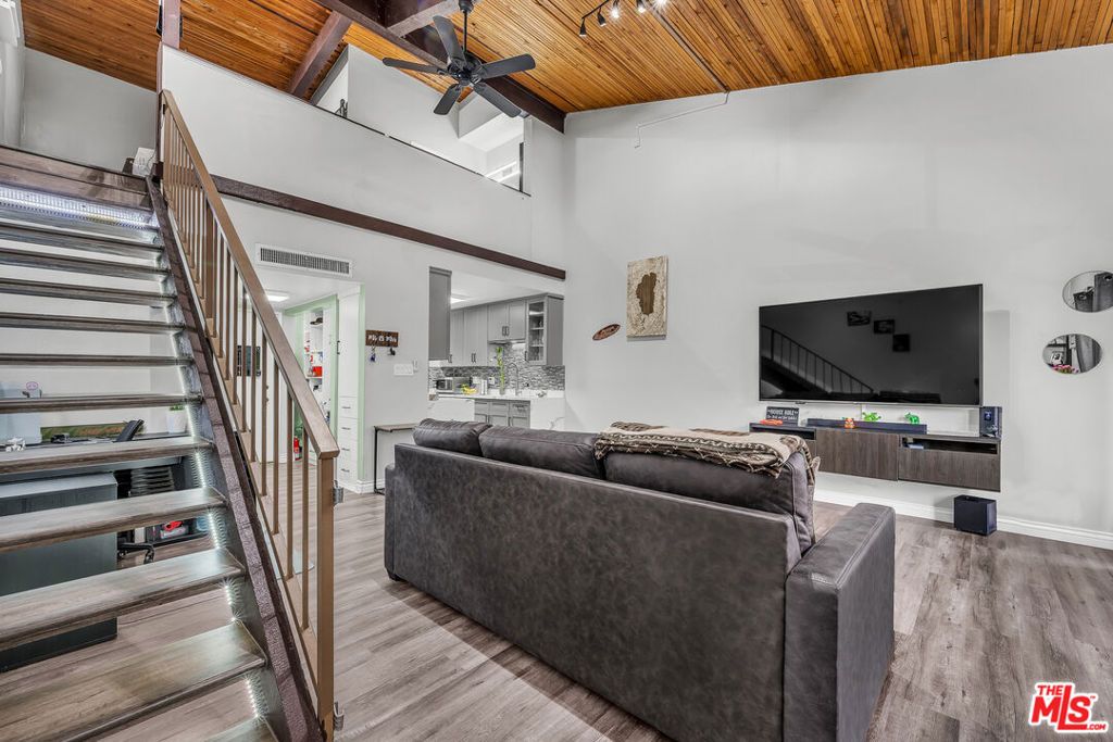 Photo of 5460 White Oak Avenue #D309, Encino, CA 91316 (MLS # 25609121)