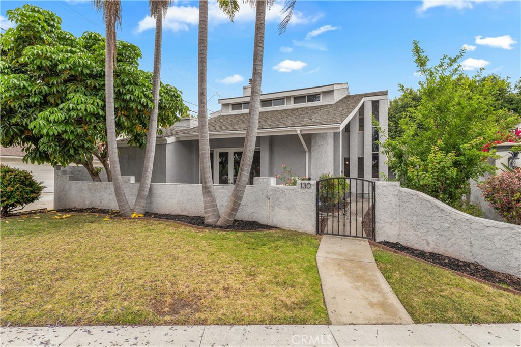 Los Cerritos (LC) - Residential