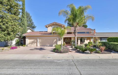 Photo of 1592 Dorcey Lane, San Jose, CA 95120 (MLS # ML82038154)