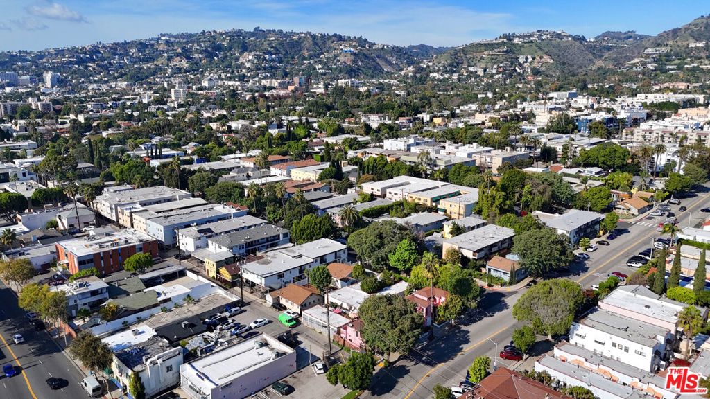 7506 Norton Avenue 7510