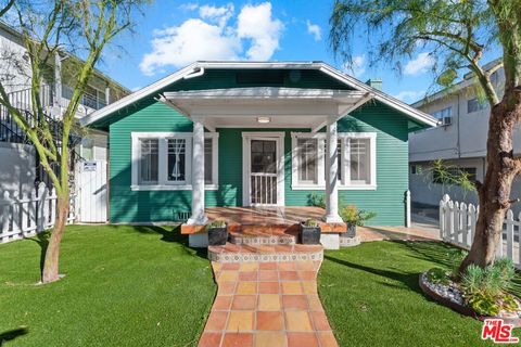 Photo of 1224 N Ogden Drive, West Hollywood, CA 90046 (MLS # 26774229)
