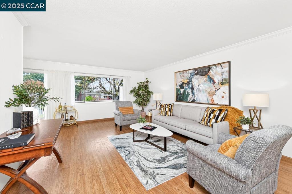 ROSSMOOR - Residential