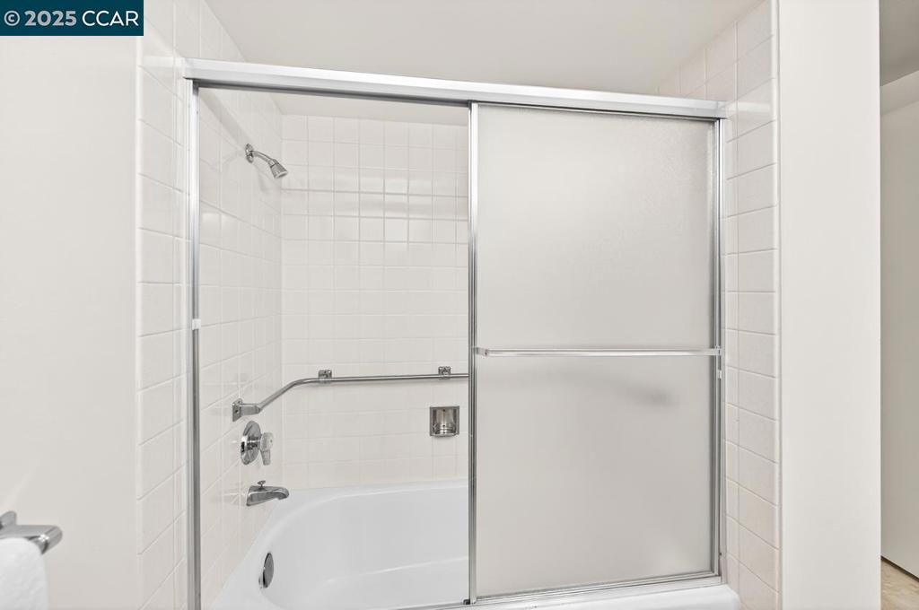 ROSSMOOR - Residential