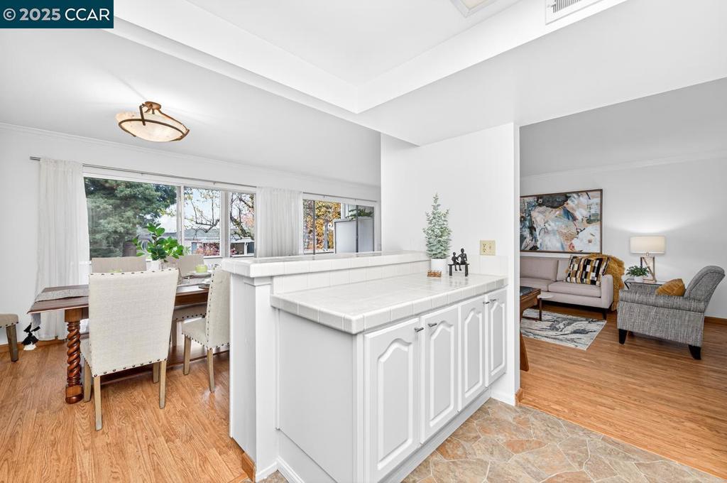 ROSSMOOR - Residential