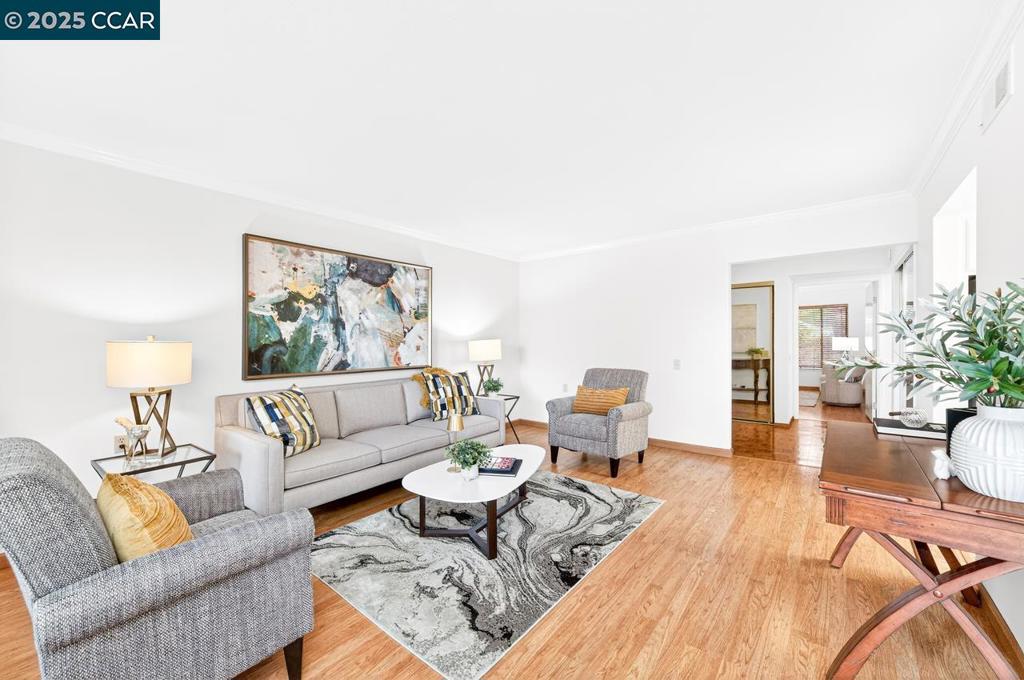 ROSSMOOR - Residential