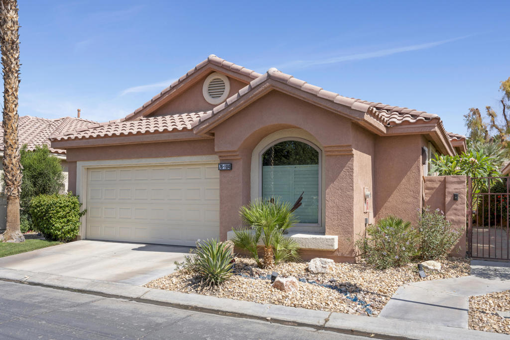 Oasis Country Club - Residential