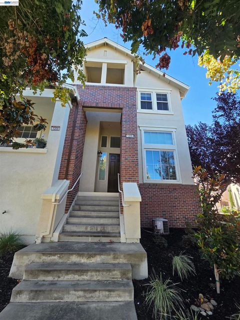 Photo of 2985 First Street ST, Livermore, CA 94551 (MLS # 41142629)
