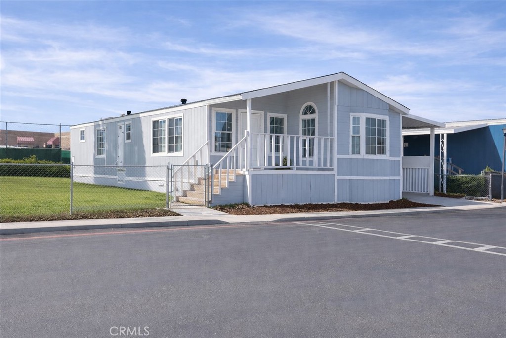 8450 G Avenue 63