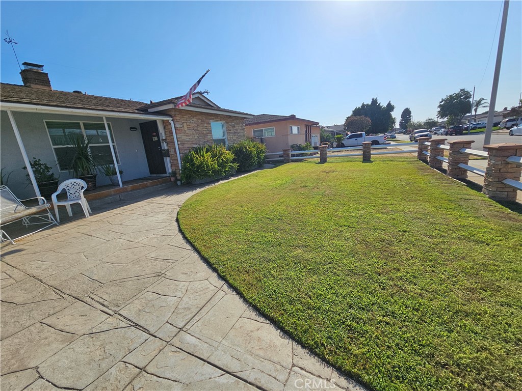 5573 Bonnie Brae Street