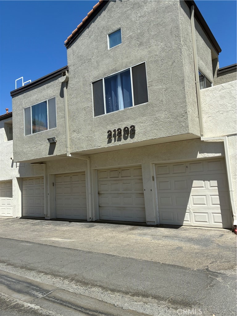21203 Trumpet Drive 103