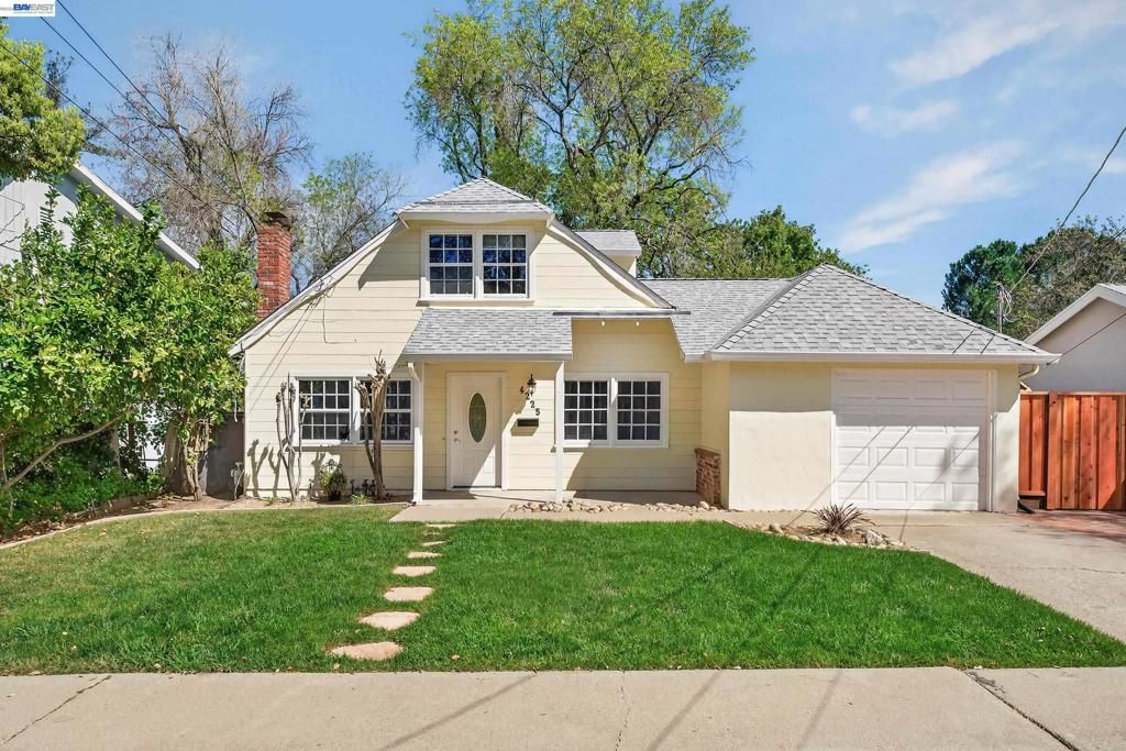 Photo of 4225 Sherwood Ct Ct, Concord, CA 94521 (MLS # 41127632)