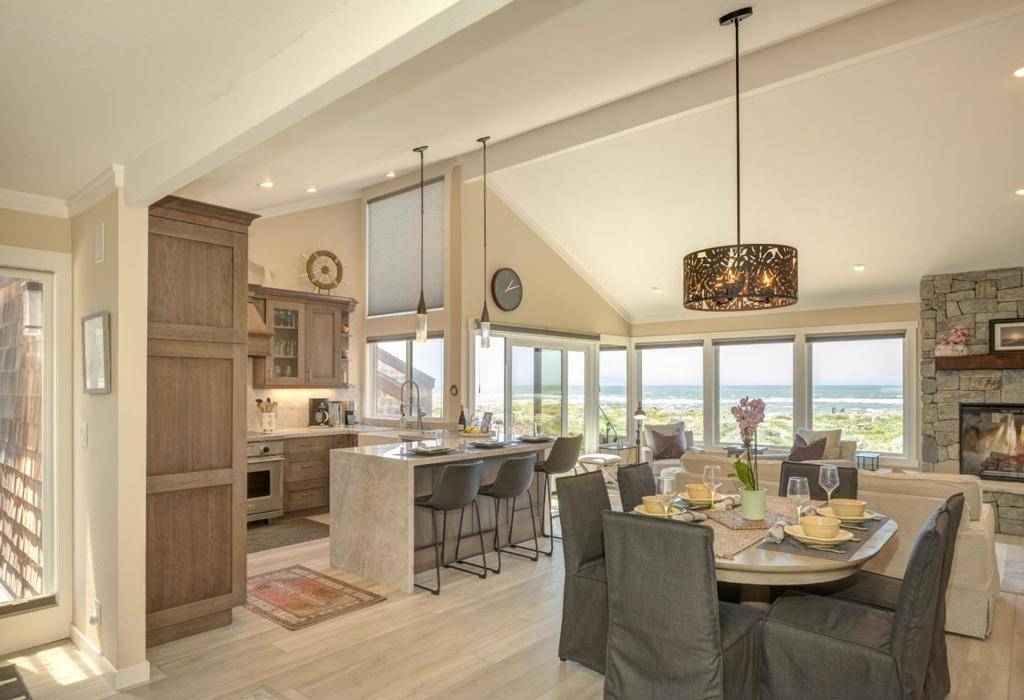 274 Monterey Dunes Way
