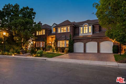 Photo of 12053 Crest Court, Los Angeles, CA 90210 (MLS # 26869019)