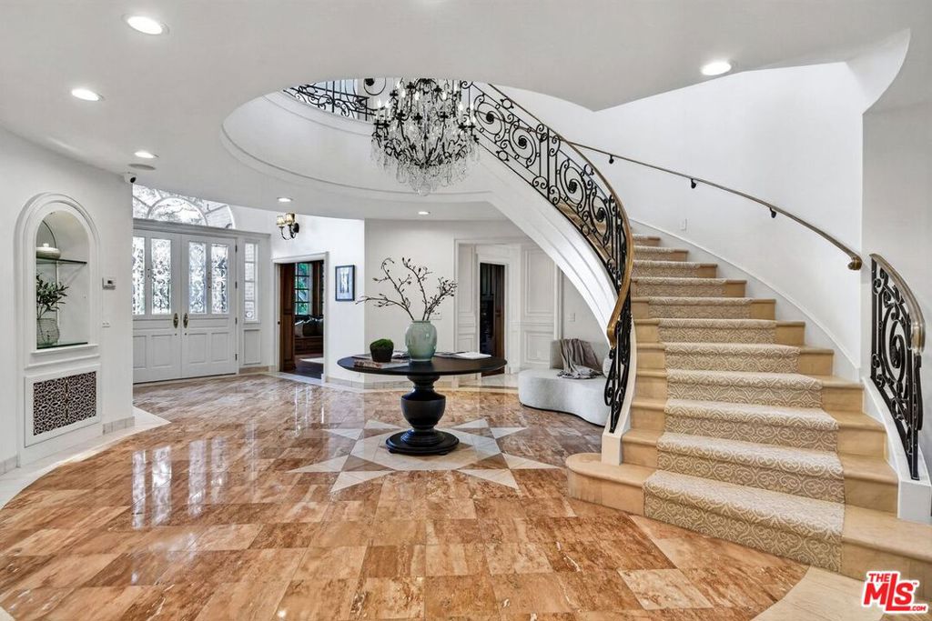 Photo of 12053 Crest Court, Los Angeles, CA 90210 (MLS # 26869019)
