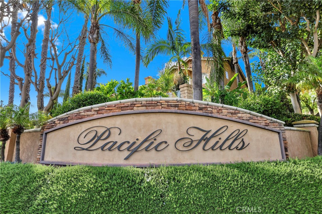 27130 S Ridge Drive 27130 S Ridge Drive