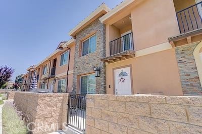Photo of 16408 Valencia Ave, Fontana, CA 92335 (MLS # OC26148241)