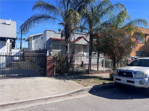 Photo of 629 GAGE Avenue, Los Angeles, CA 90044 (MLS # DW26067618)