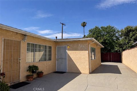 Photo of 125 E Pomona Ave, Monrovia, CA 91016 (MLS # AR26070592)