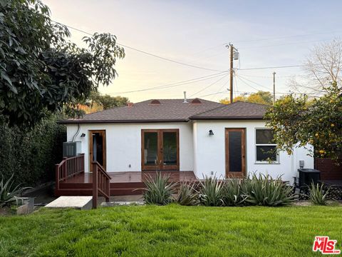 Photo of 638 Silver Lake Boulevard, Los Angeles, CA 90026 (MLS # 25508793)
