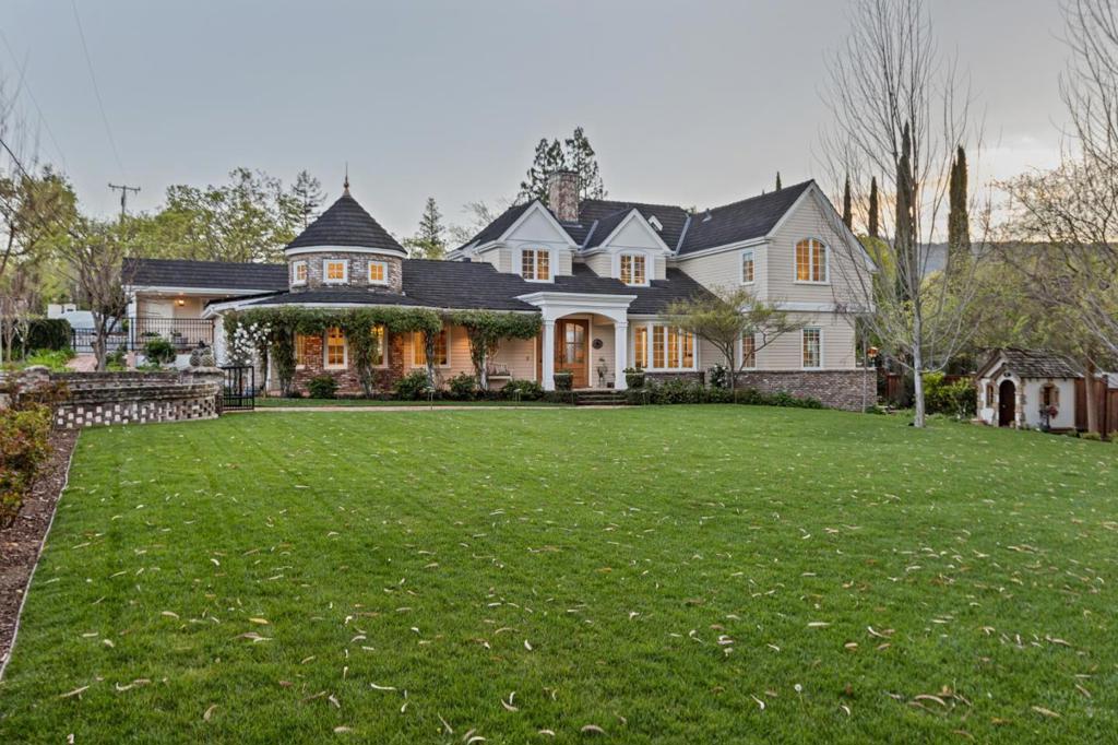 17930 Vineland Avenue