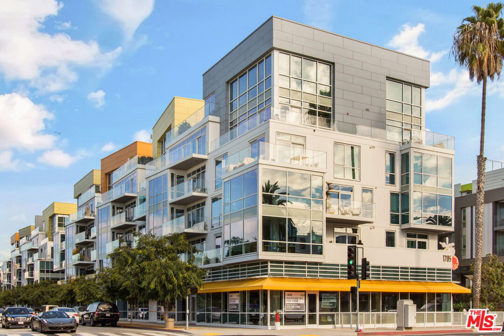 1705 Ocean Avenue 205