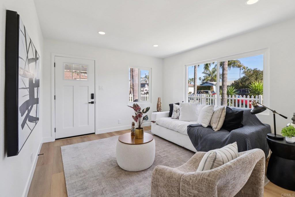 1909 11 S Freeman Street