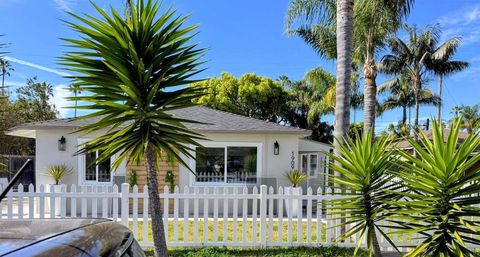 1909 11 S Freeman Street Oceanside CA 92054