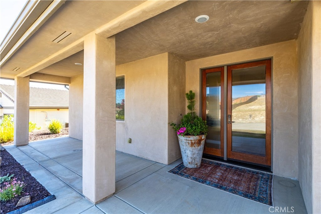 3435 Catalina Place