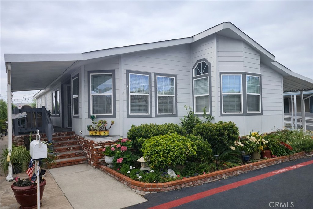 9850 Garfield Avenue 91