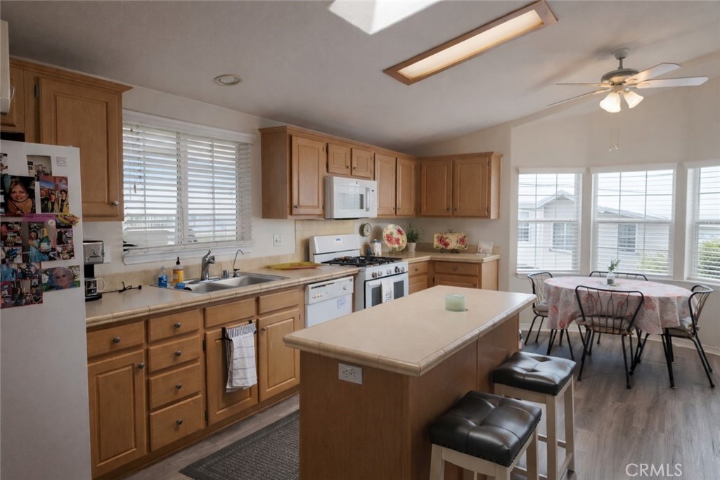 9850 Garfield Avenue 91