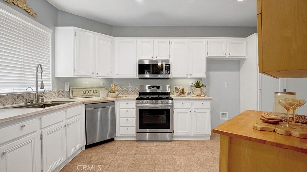 933 Somerville, Irvine CA 92620 - Photo 6