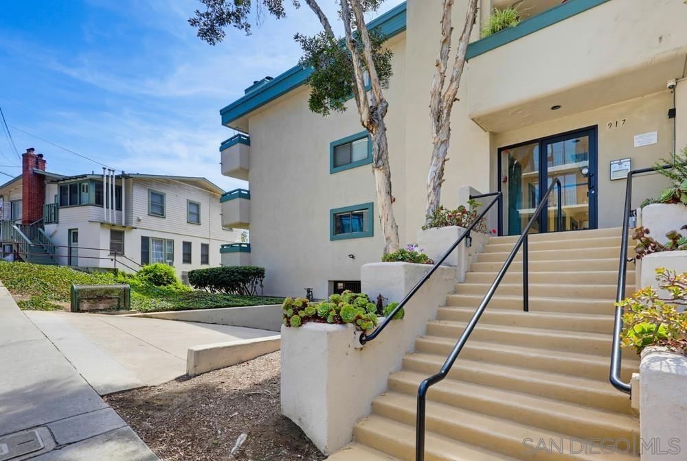 917 Torrance St. 1