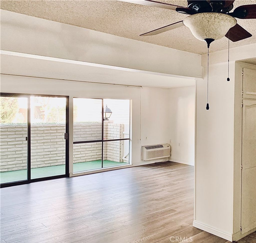 listing image 130725558734908082199