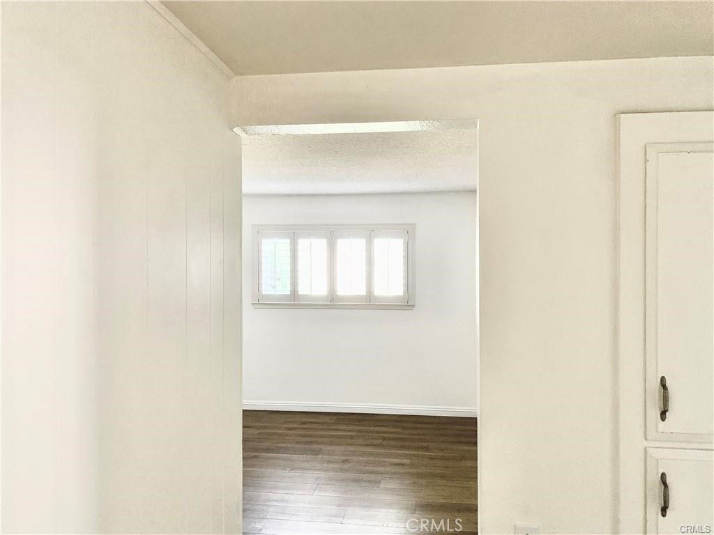 listing image 130721429278911098269