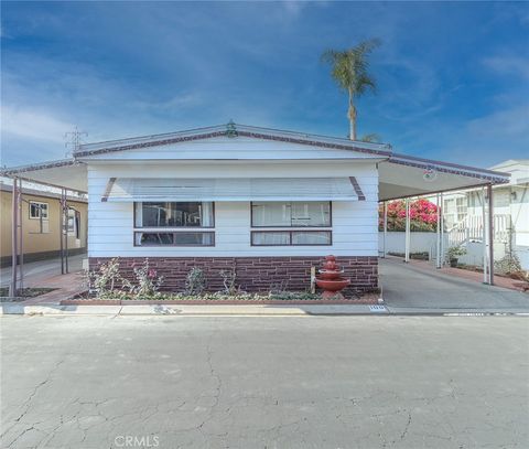 Photo of 1616 S Euclid St, Anaheim, CA 92802 (MLS # PW25272439)