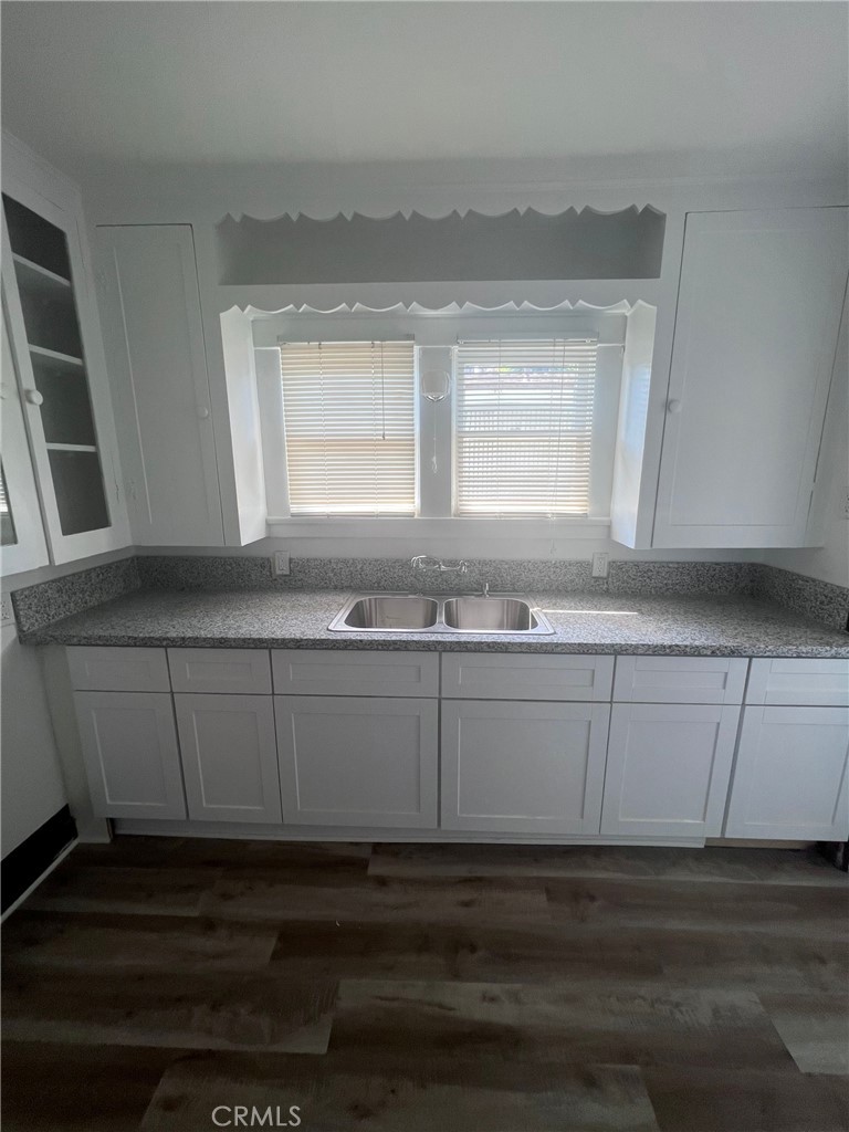 Properties 153-155 S Laurel Street