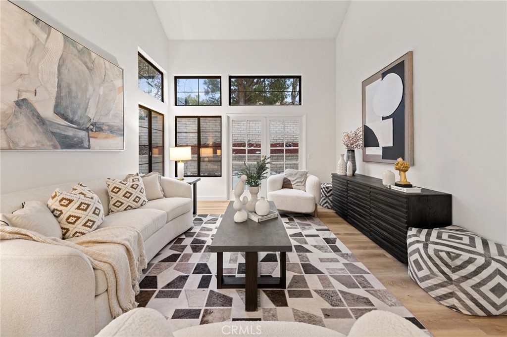 10302 Northridge Drive