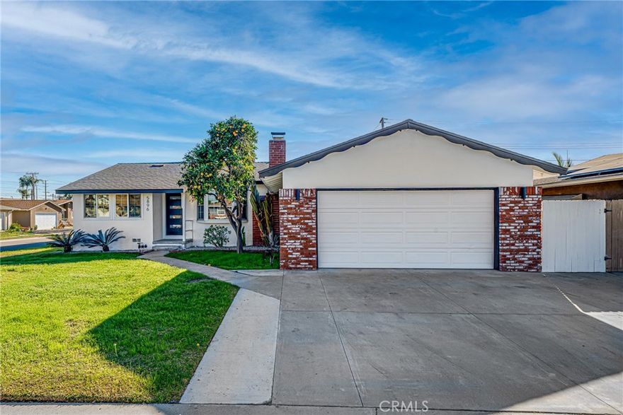 Welcome to this well-located single-family residence situated on a quiet residential street in the heart of Buena Park. The property features a functional floor plan with comfortable living spaces and a generous lot, offering potential opportunities for customization or future improvements, subject to buyer’s independent investigation and city approval. Corner lot location may offer additional flexibility in layout and outdoor use, subject to buyer’s independent verification and city approval.
Conveniently located near schools, shopping centers, dining, and major freeways, providing easy access throughout Orange County.
Don't miss out on this recently remodeled 4-bedroom, 2-bathroom home is ready for a new homeowner.