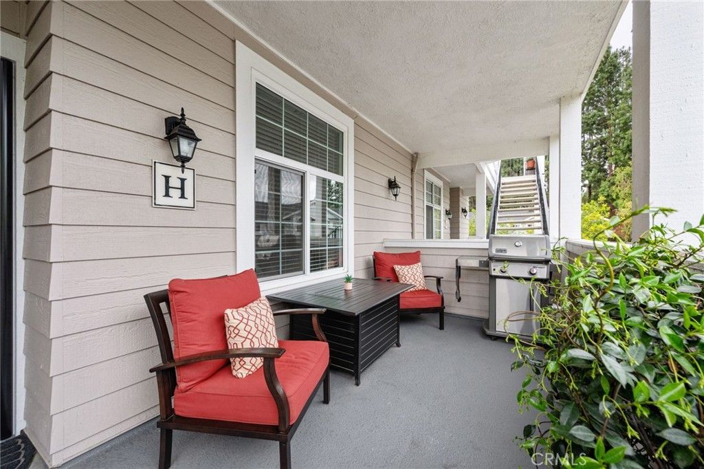 listing image 130729442502952072148