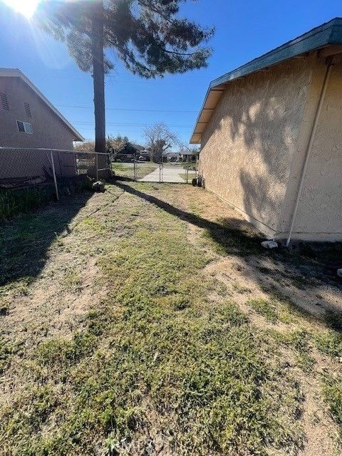 Tiny photo for 10401 Victor Ave, Hesperia, CA 92345 (MLS # CV26050086)
