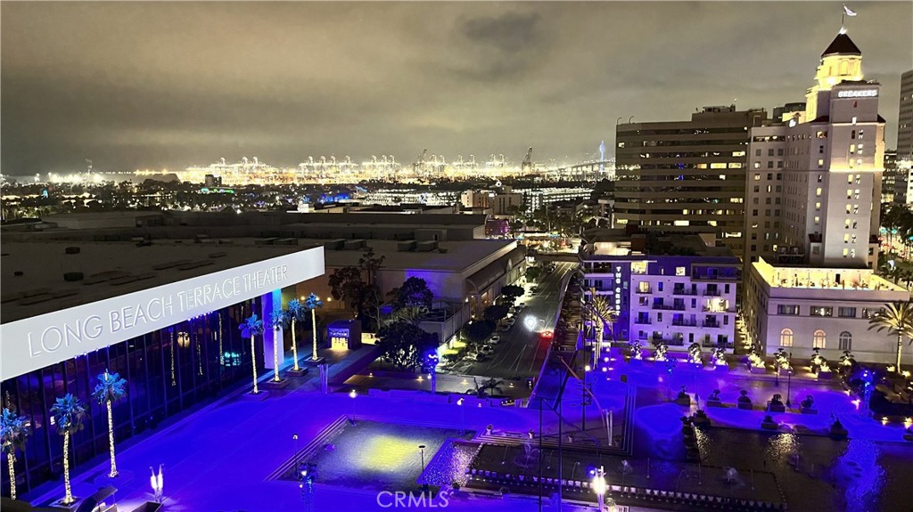 388 E Ocean Boulevard 1215