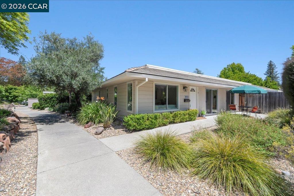 2933 Ptarmigan Dr 3