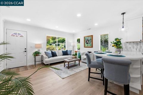 Photo of 2933 Ptarmigan Dr Dr #3, Walnut Creek, CA 94595 (MLS # 41135029)