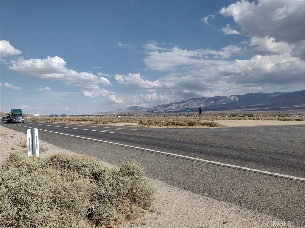 300 Highway 18