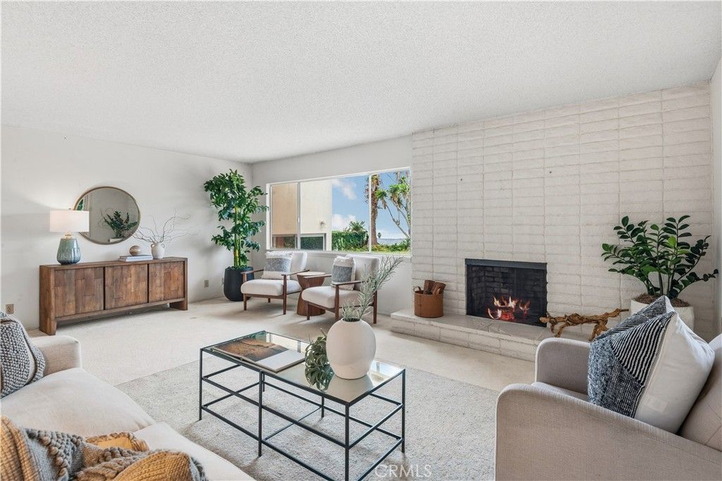 Photo of 30031 Via Borica, Rancho Palos Verdes, CA 90275 (MLS # PV25256344)